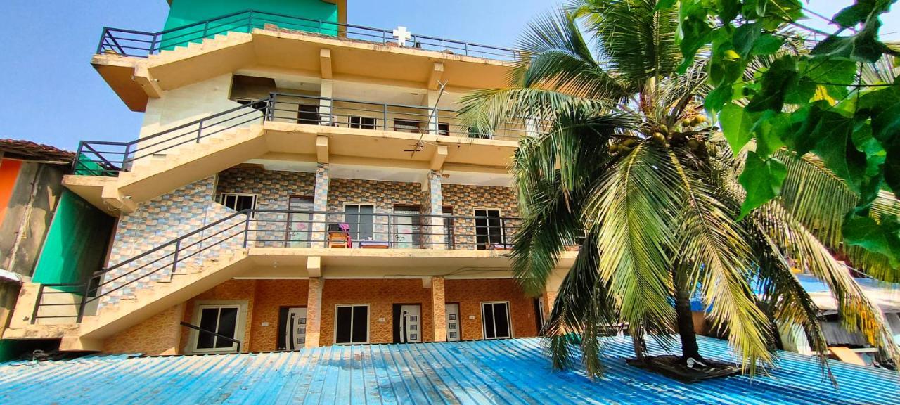 21Coconuts Inn Arambol Exterior photo